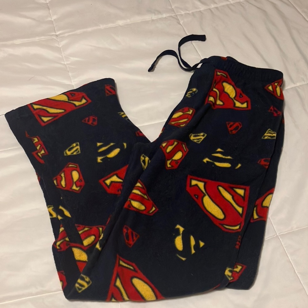 Men’s Superman pajama set - Picture 2 of 6
